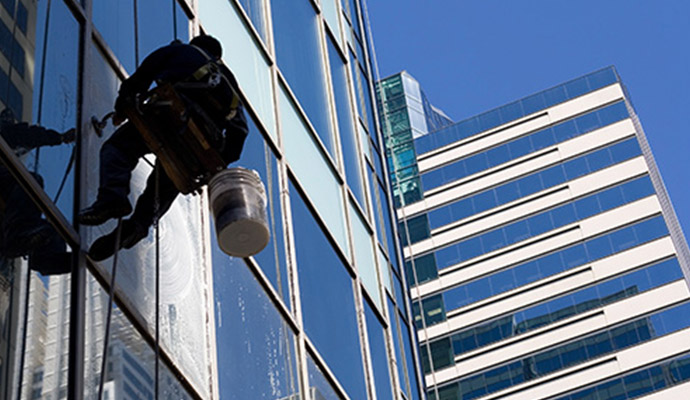 Professional Window Cleaning in Dallas, Texas | Valor Janitorial