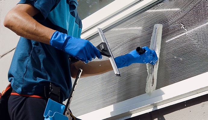 Commercial window washing service