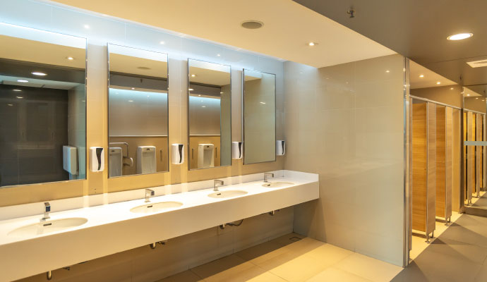 Neat and clean commercail restroom
